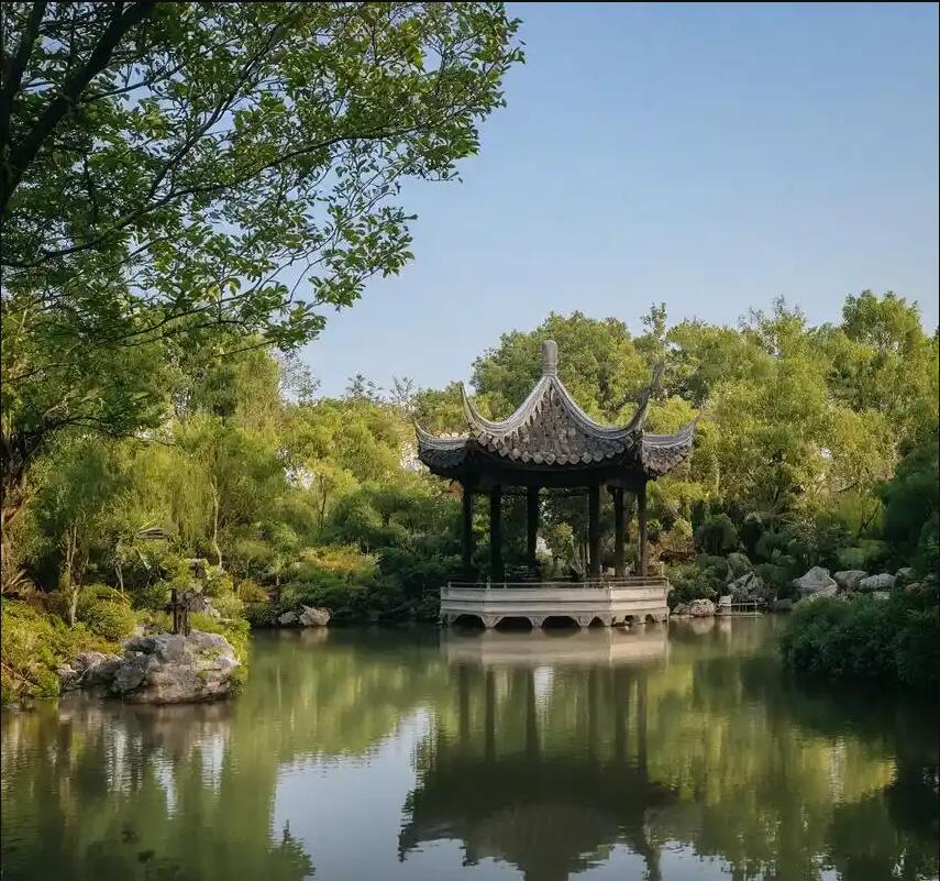 深圳宝安雨珍体育有限公司